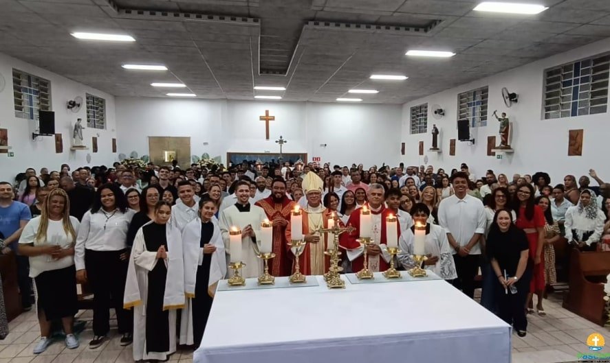 Dom Carlos Silva preside missas em paróquias e em hospital - Jornal O São Paulo