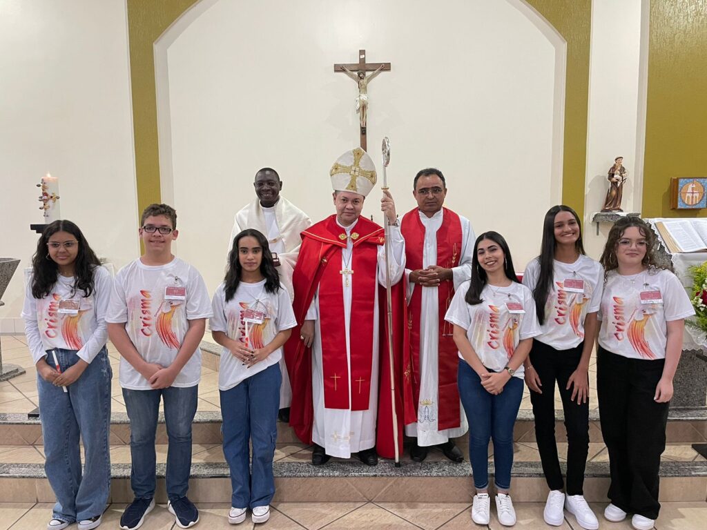 Dom Cícero preside missas em paróquias na Região Belém - Jornal O São Paulo