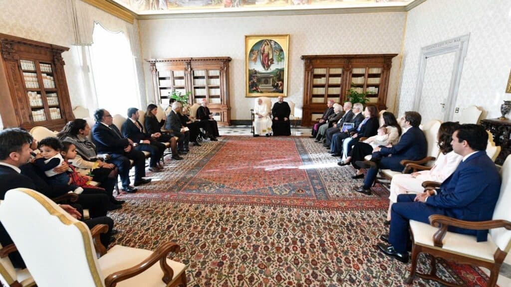 Com o Papa, Rede Vida reafirma compromisso de evangelizar pela comunicação - Jornal O São Paulo