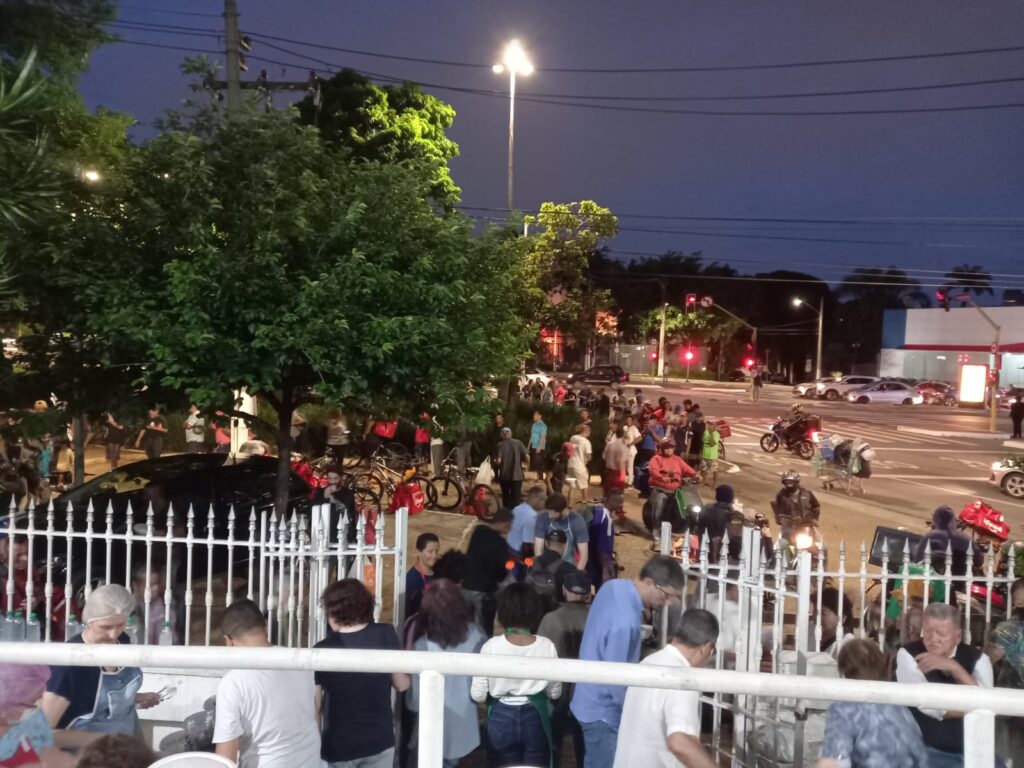 Gestos de misericórdia que se multiplicam pela cidade - Jornal O São Paulo