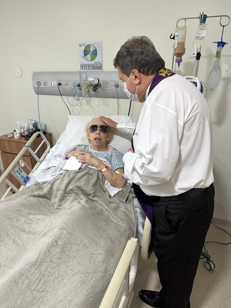 Dom Ângelo faz visita à Paróquia Nossa Senhora Aparecida, em Moema - Jornal O São Paulo