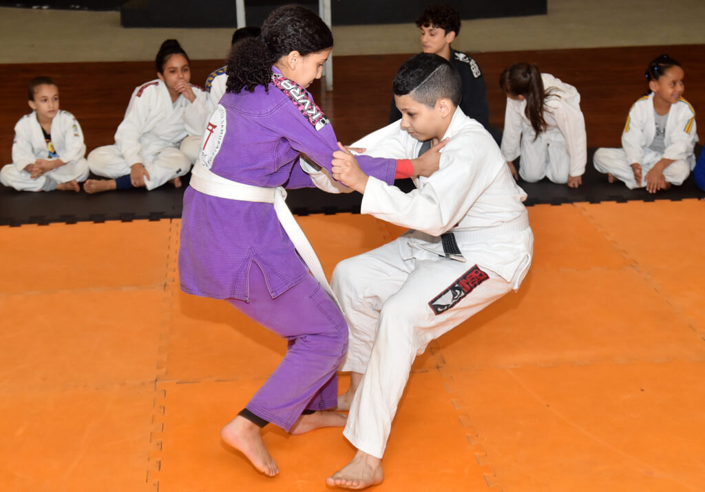 Os ‘Samurais da Paz’ - Jornal O São Paulo