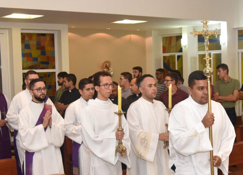 No Seminário de Teologia, seminaristas são configurados ao Cristo, Bom Pastor - Jornal O São Paulo