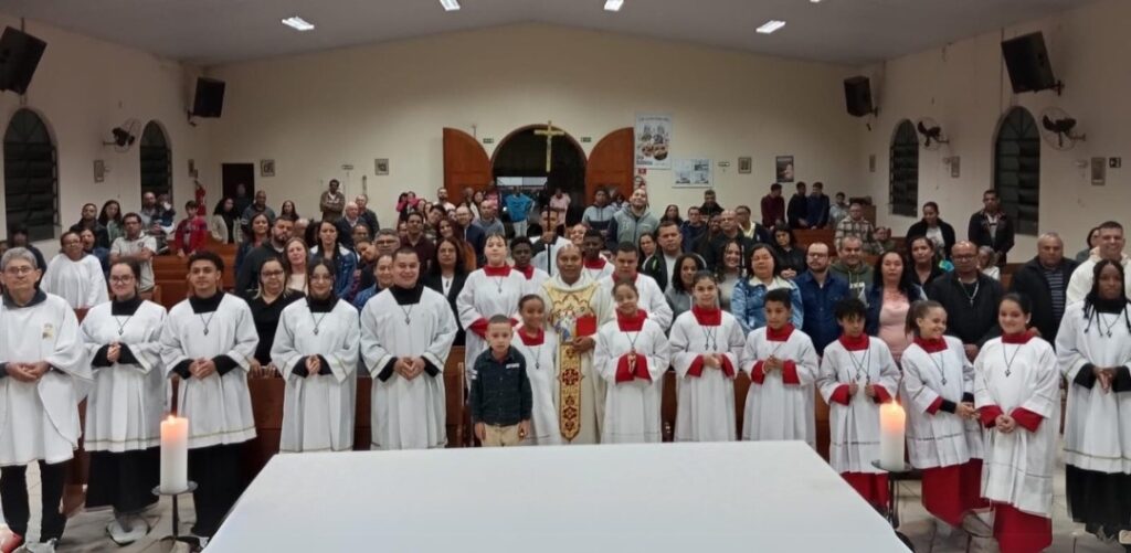 Belém: Ministros extraordinários da Sagrada Comunhão são instituídos na Região - Jornal O São Paulo