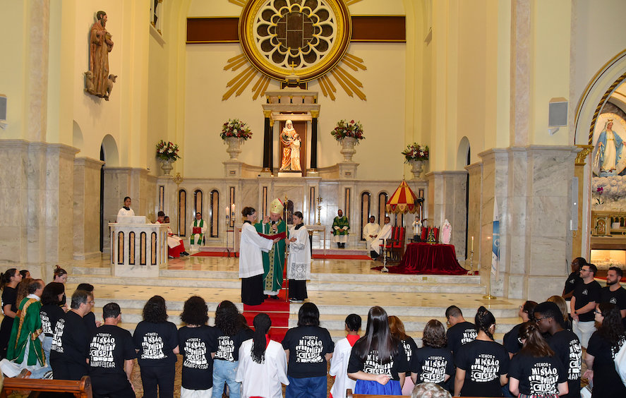 Comunidade Canto de Maria obtém aprovação de estatuto e reconhecimento canônico - Jornal O São Paulo