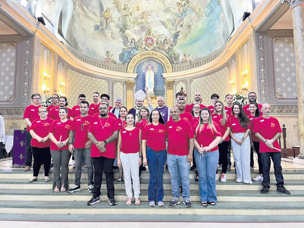 Paróquias no Belém têm celebrações de Crismas e 1ª Eucaristia - Jornal O São Paulo