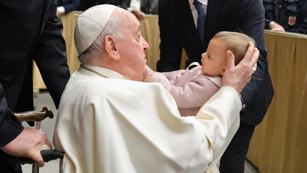 Papa aos funcionários do Vaticano: no escondimento e na pequenez cresce o amor - Jornal O São Paulo