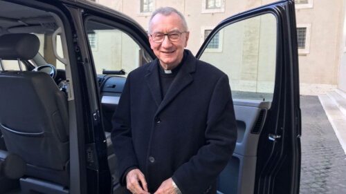 Parolin: Papa pede novo ímpeto da COP28 porque o mundo está desmoronando - Jornal O São Paulo