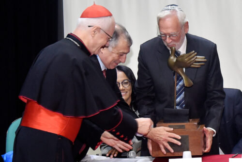 Raul Meyer recebe o Prêmio Fraternidade de Diálogo Cristão-Judaico - Jornal O São Paulo