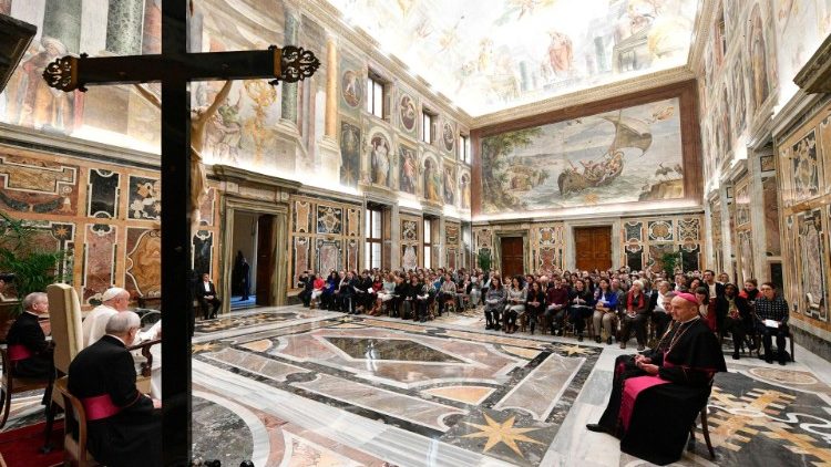 O Papa: ‘para nós, comunicar é não se render à cultura da agressão e da difamação’ - Jornal O São Paulo