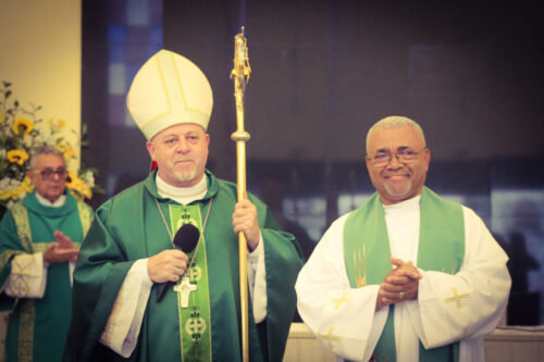 Santana: Padre Adailton Nascimento assume a Paróquia São Roque - Jornal O São Paulo