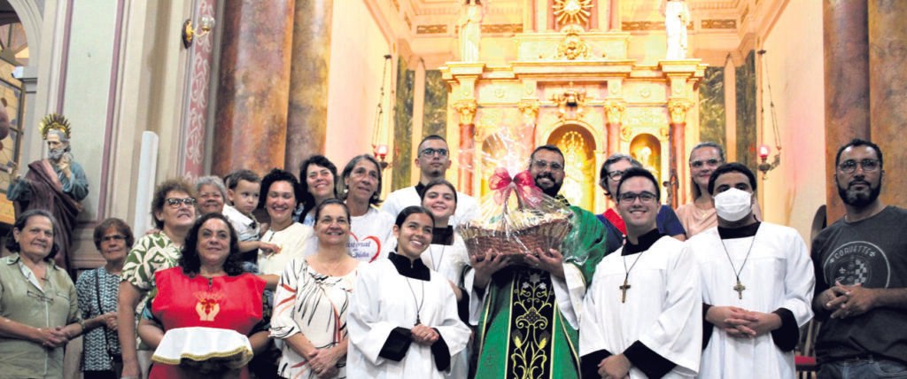 Devoção, presença pastoral e ação de graças na Brasilândia - Jornal O São Paulo
