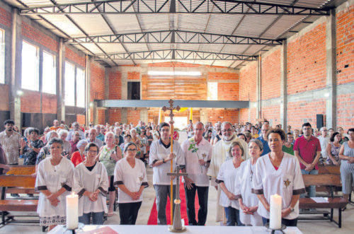 Devoção, presença pastoral e ação de graças na Brasilândia - Jornal O São Paulo