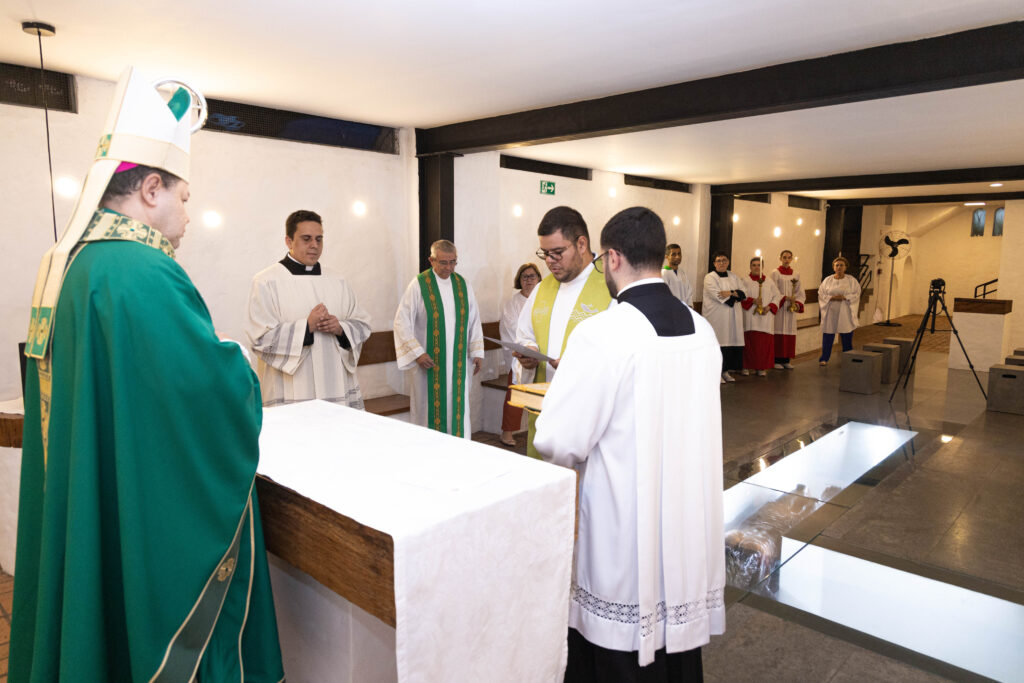 Paróquia Nossa Senhora do Bom Parto tem novo Vigário Paroquial - Jornal O São Paulo