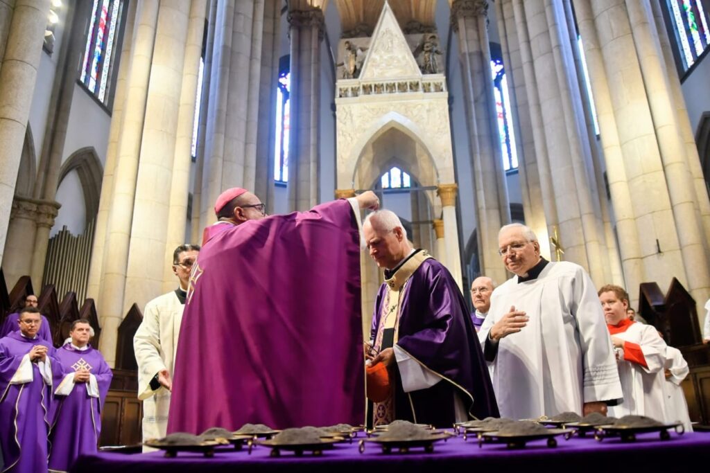 Quaresma: tempo favorável para a conversão e o encontro com Deus e Sua misericórdia  - Jornal O São Paulo