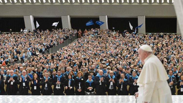 Papa pede a artesãos que ‘sejam sinais de uma humanidade criativa e generosa’ - Jornal O São Paulo