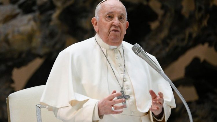 Antes de iniciar retiro quaresmal, Francisco recorda guerras no Sudão e em Moçambique - Jornal O São Paulo