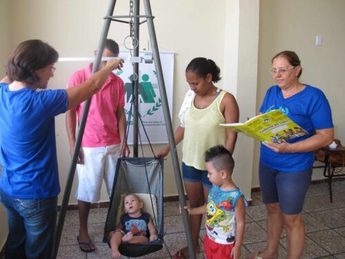 Crianças atendidas pela Pastoral têm menor déficit de altura e peso, mas apresentam obesidade - Jornal O São Paulo