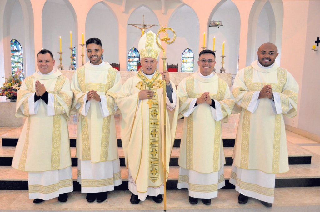 Na Região Belém, momentos de oração, festas patronais e ordenações diaconais mobilizam paróquias - Jornal O São Paulo