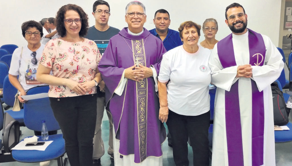 Brasilândia: Via-Sacra da Campanha da Fraternidade 2024 mobiliza fiéis - Jornal O São Paulo