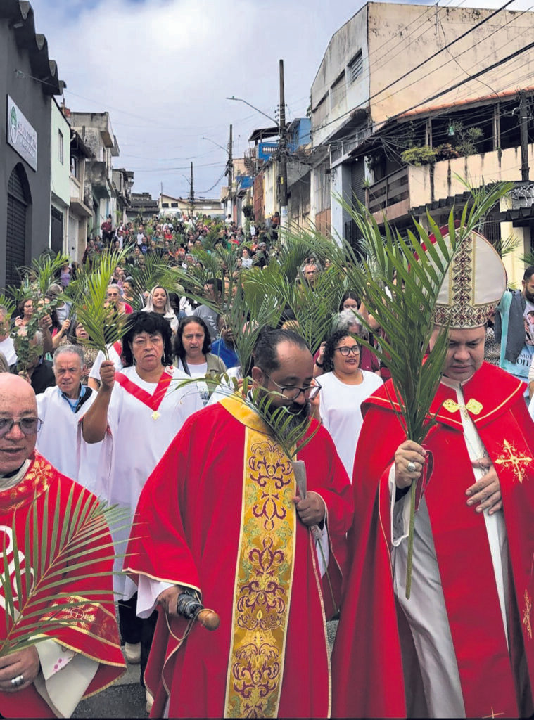 Dom Cícero faz visita pastoral à Paróquia São Mateus Apóstolo - Jornal O São Paulo