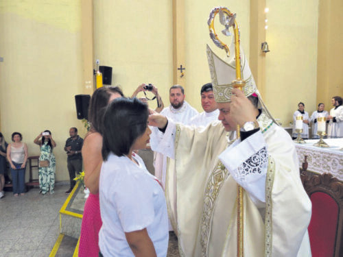 Dom Cícero preside Crismas e participa de eventos na Região Belém - Jornal O São Paulo