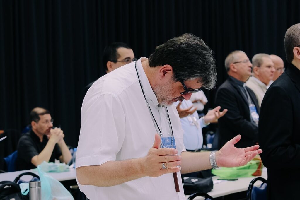 61ª AG CNBB: bispos falecidos em 2023 são recordados em missa no 3º dia da Assembleia - Jornal O São Paulo