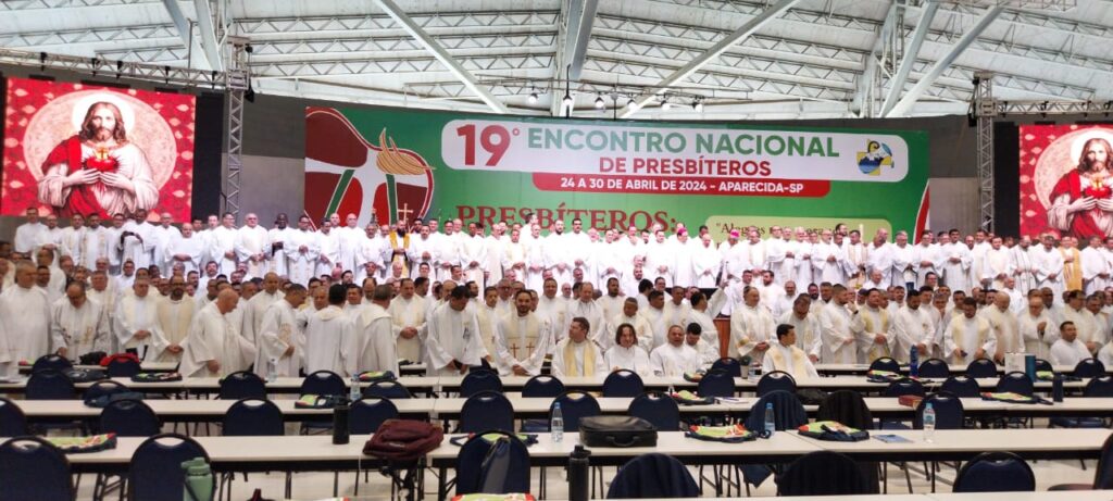 19º ENP: ‘Sem oração não existe presbítero testemunha da esperança’ - Jornal O São Paulo