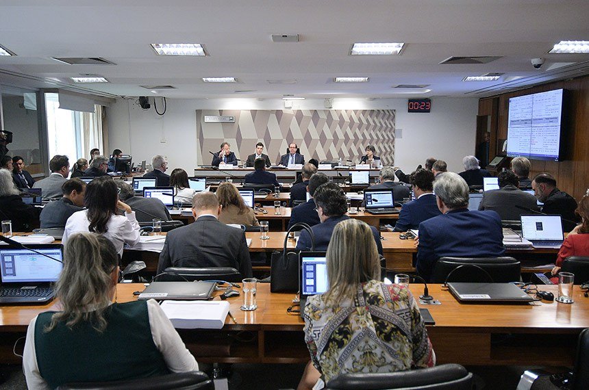 Atualização do Código Civil poderá mudar o conceito de família, alertam juristas católicos - Jornal O São Paulo