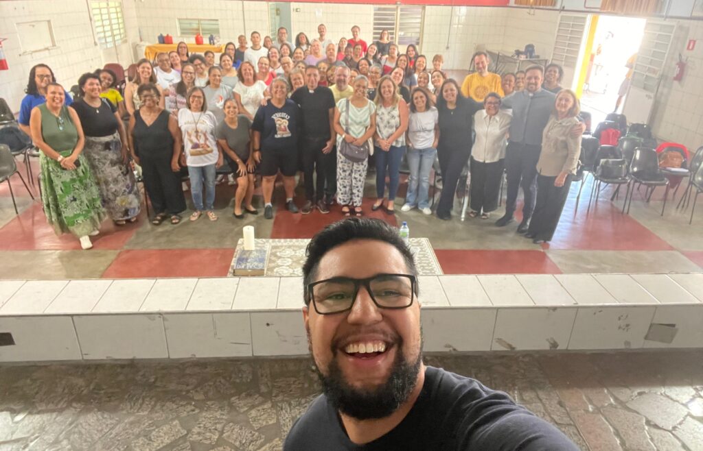 Múltiplas atividades mobilizam clérigos e fiéis na Brasilândia - Jornal O São Paulo