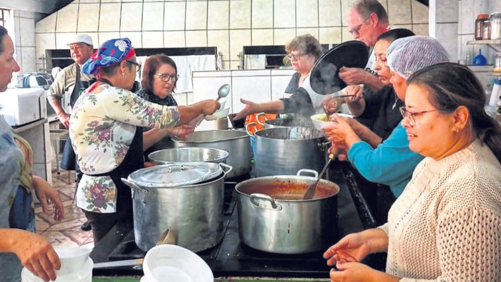 Solidariedade na enchente - Jornal O São Paulo
