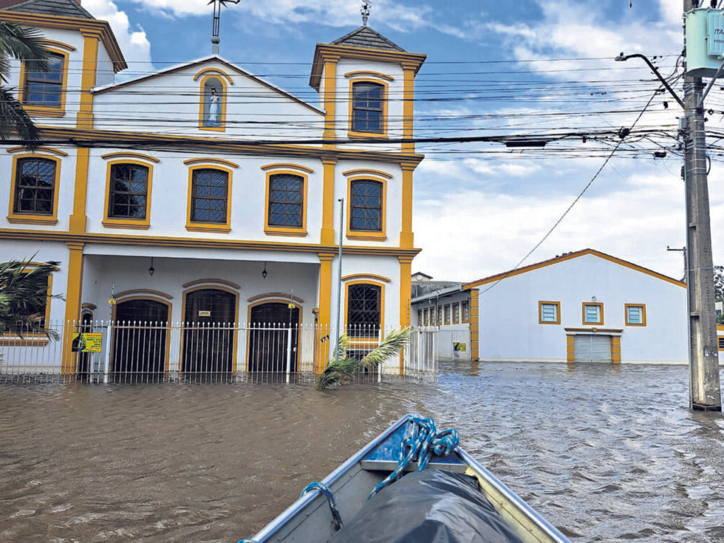 Em meio à catástrofe, portas abertas nas igrejas e muitas mãos estendidas - Jornal O São Paulo
