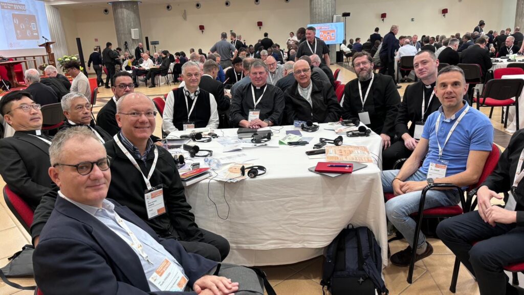 O Sínodo escuta as experiências dos párocos - Jornal O São Paulo