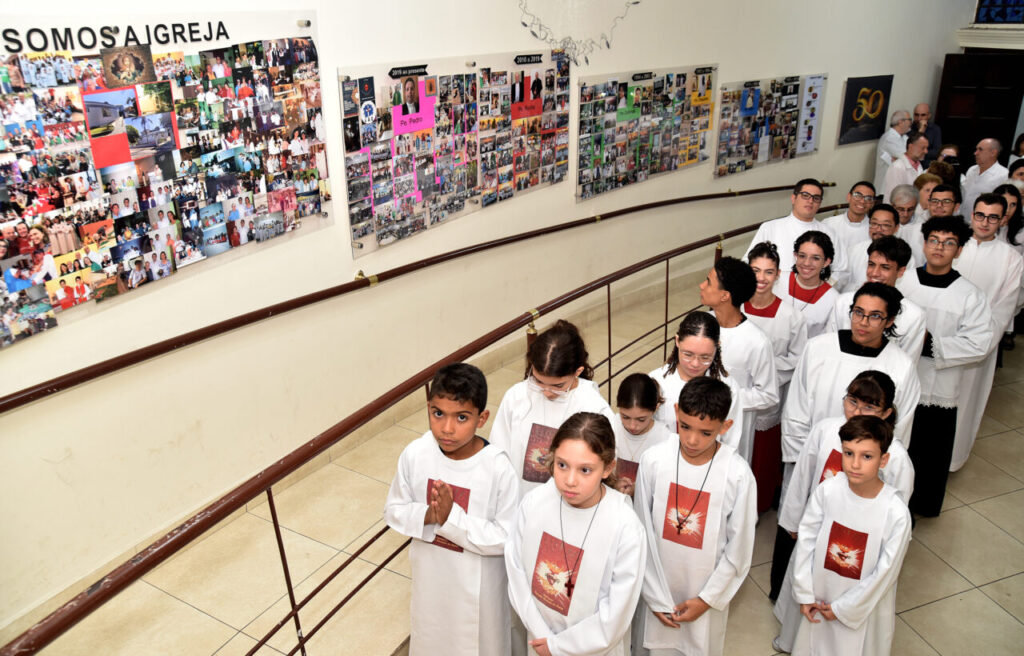 Aos 50 anos, Paróquia Sagrado Coração de Jesus tem rosto jovem e famílias unidas - Jornal O São Paulo