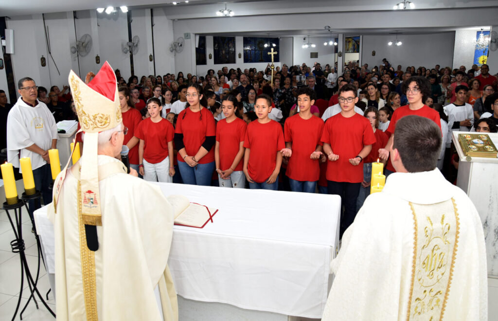Aos 50 anos, Paróquia Sagrado Coração de Jesus tem rosto jovem e famílias unidas - Jornal O São Paulo