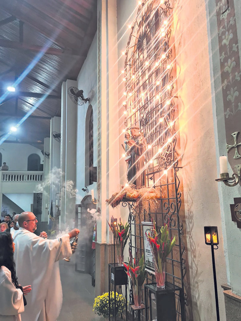 Corpus Christi mobiliza fiéis em diferentes paróquias na Brasilândia - Jornal O São Paulo