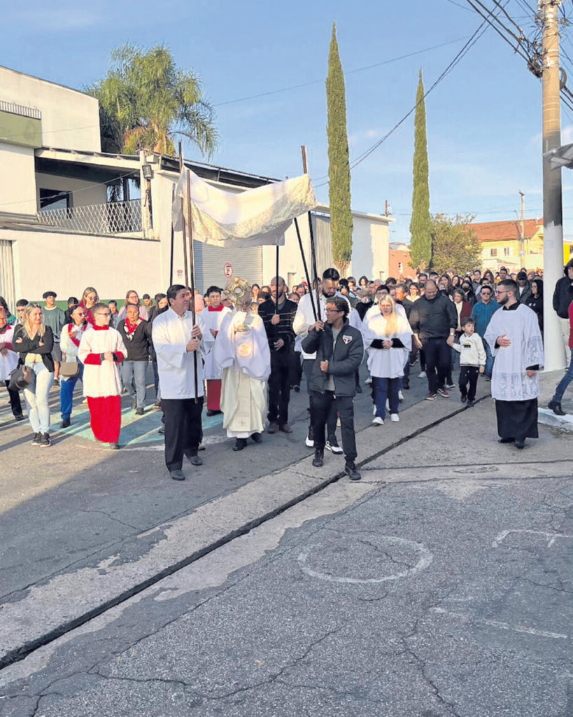 Dom Cícero: ‘Temos um Deus que caminha conosco e que se fez alimento’ - Jornal O São Paulo