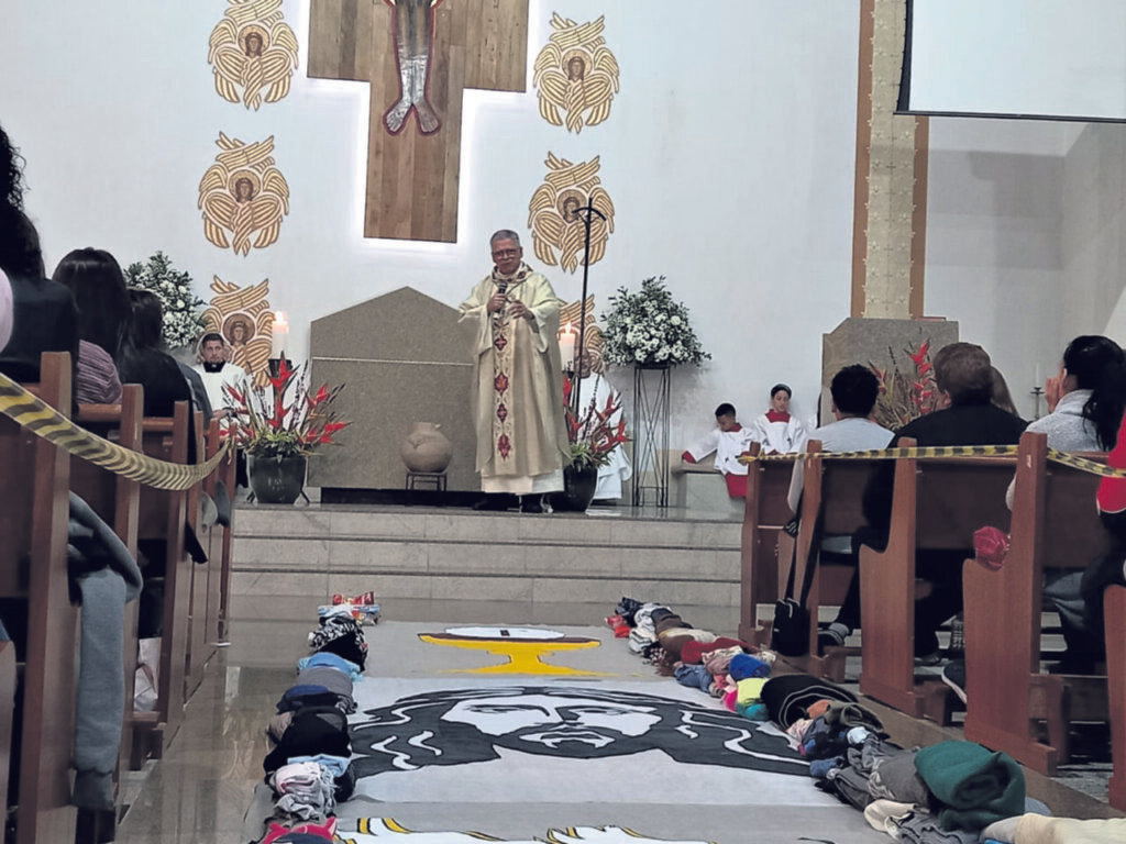 Corpus Christi mobiliza fiéis em diferentes paróquias na Brasilândia - Jornal O São Paulo