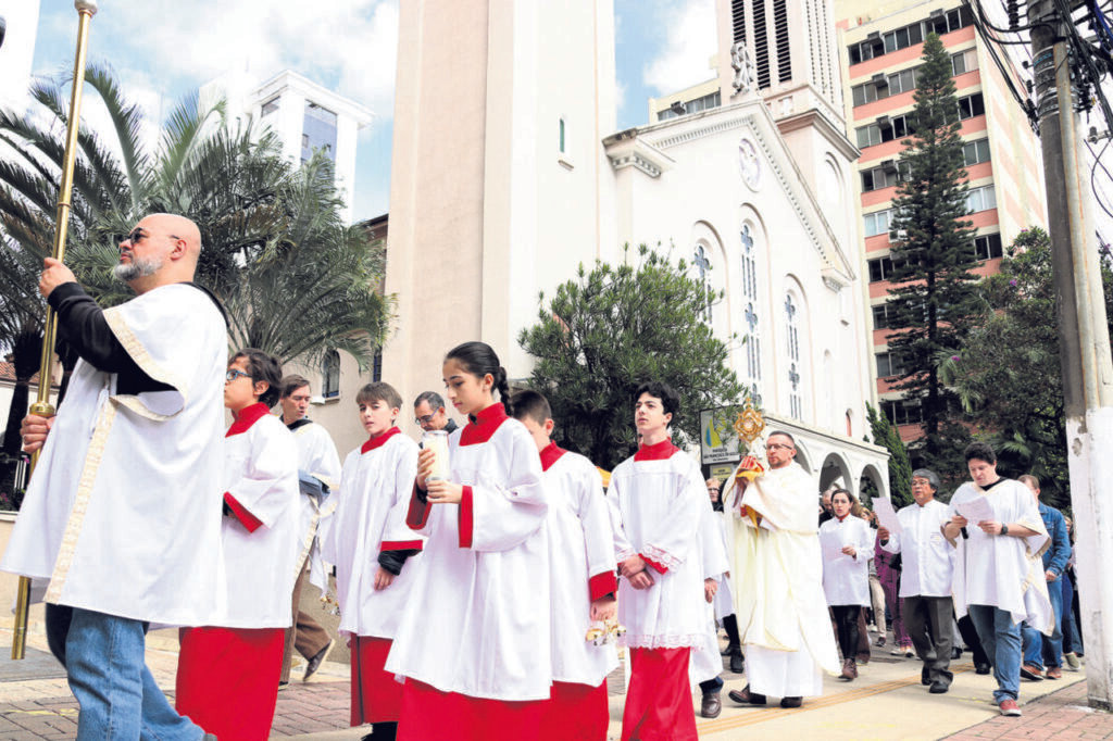 Procissões e solidariedade marcam a Solenidade de Corpus Christi no Ipiranga - Jornal O São Paulo
