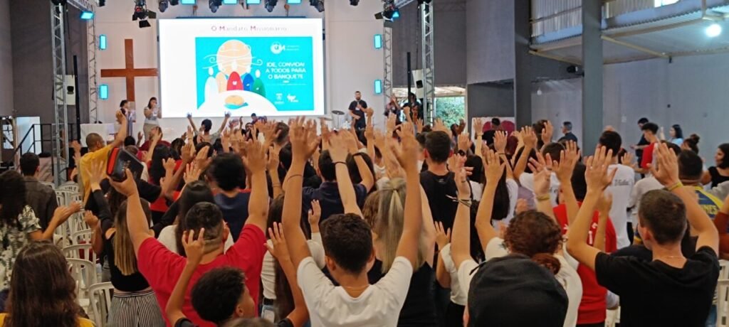 Brasilândia: Jovens participam de encontro preparatório para a missão nas férias - Jornal O São Paulo