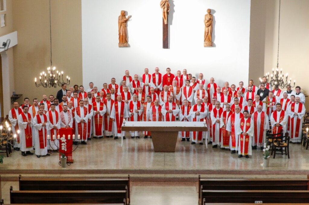 Bispos do Regional Sul 1 reafirmam compromisso sinodal e agir evangelizador centrado em Cristo - Jornal O São Paulo