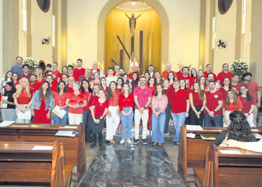 Dom Edilson Silva preside missas e conhece projetos pastorais na Região Lapa - Jornal O São Paulo