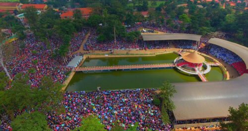 Uganda: Milhões de peregrinos participam da celebração dos mártires nacionais - Jornal O São Paulo
