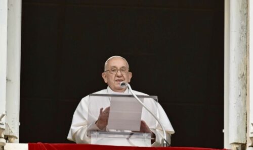 Papa: Jesus não nos poupa dificuldades, mas nos ajuda a enfrentá-las - Jornal O São Paulo