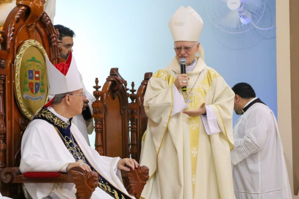 Em missa solene, Dom José Roberto Palau celebra 10 anos de episcopado - Jornal O São Paulo