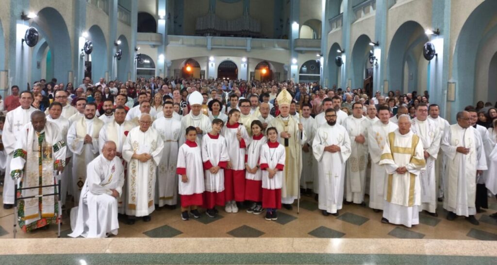 Padre Boris celebra 25 anos de ordenação sacerdotal - Jornal O São Paulo