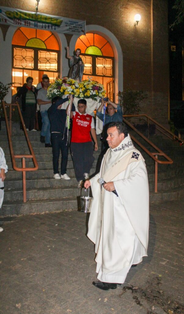 Missas com Crismas e festa de São João Batista mobilizam fiéis na Lapa - Jornal O São Paulo