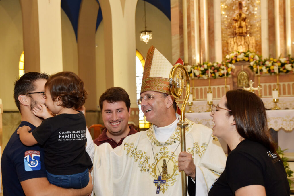 Dom Carlos Lema Garcia comemora 10 anos de ministério episcopal - Jornal O São Paulo