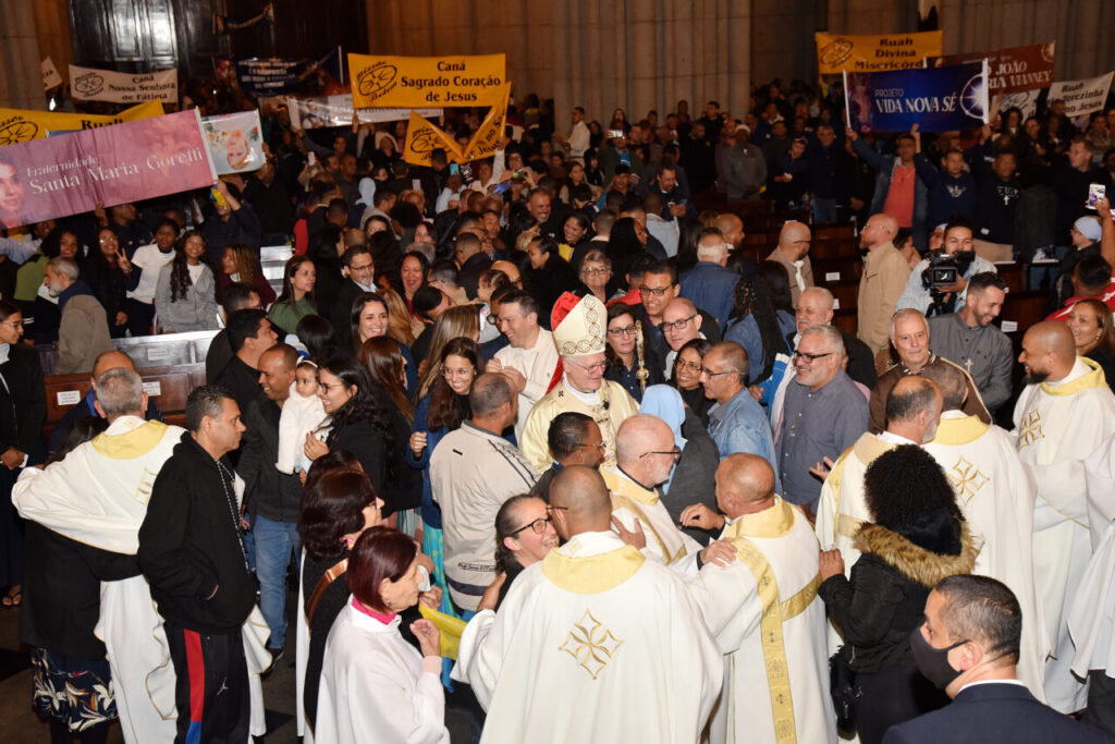 Missão Belém, a ‘família para quem não tem família’, celebra a aprovação em definitivo de seu estatuto - Jornal O São Paulo