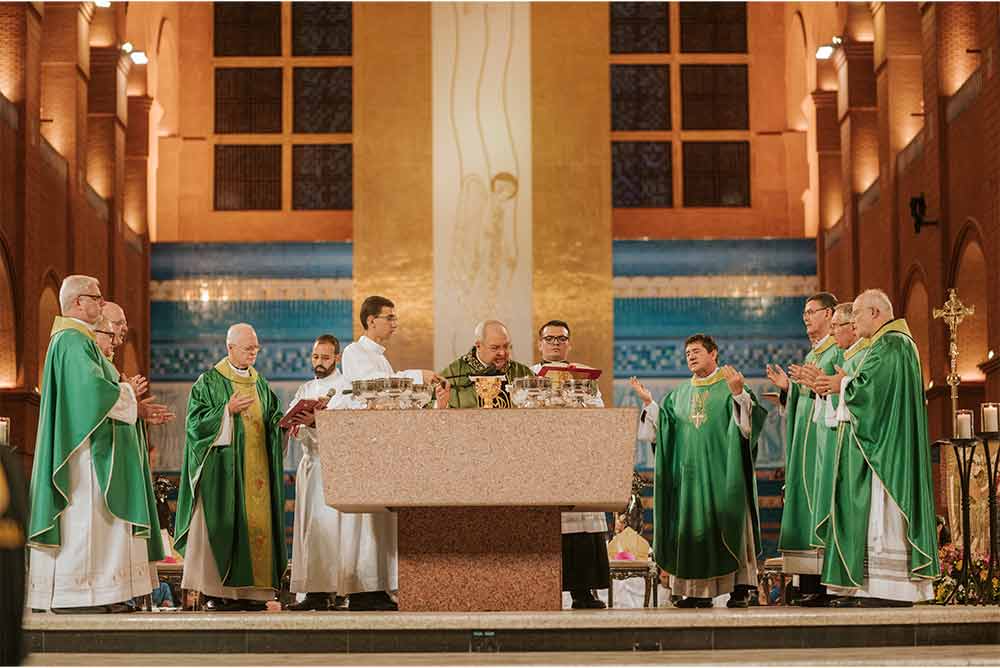 No Santuário Nacional de Aparecida, Caminho Neocatecumenal celebra 50 anos de atuação no Brasil - Jornal O São Paulo